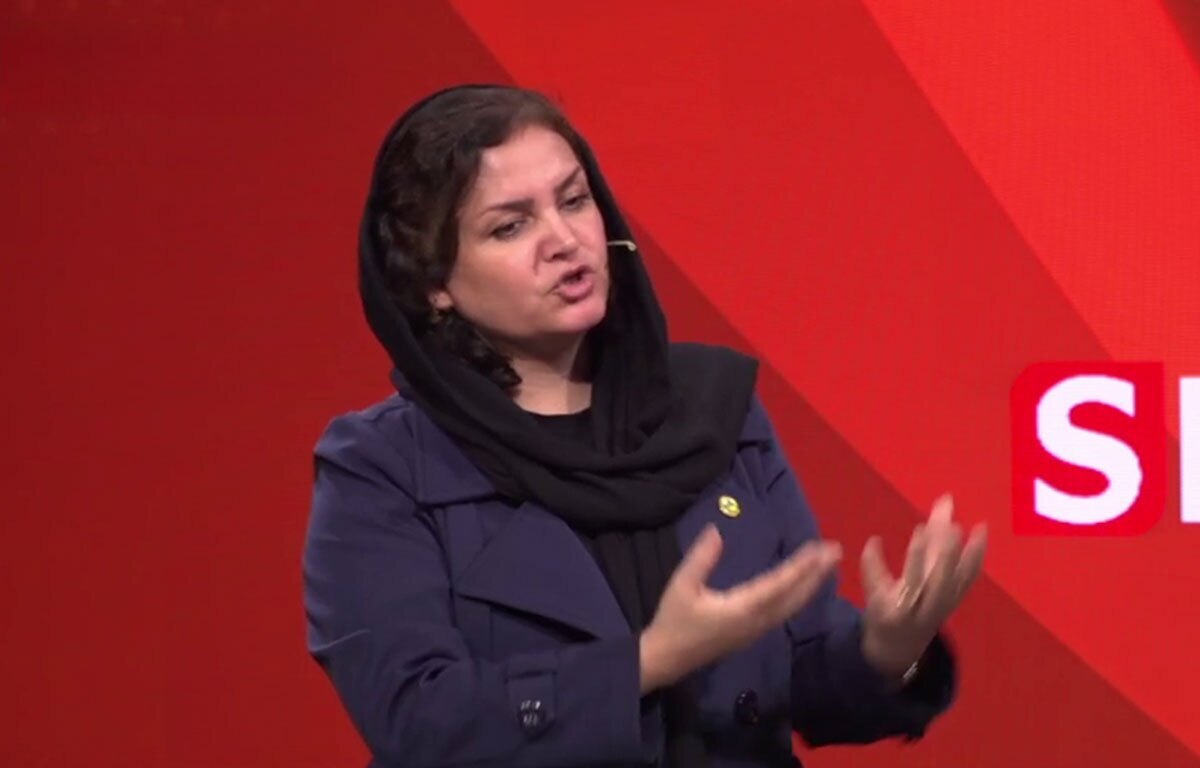 جنگ ۱۲ روزه باعث شد که در راهپیمایی ۲۲ بهمن حاضر شوم / وطن&zwnj;پرستی را از نیرو&zwnj;های مذهبی یاد گرفتم