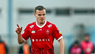 پرسپولیس دیدار با ذوب‌آهن را بدون مدافع خود برگزار می‌کند | اخبار ورزشی