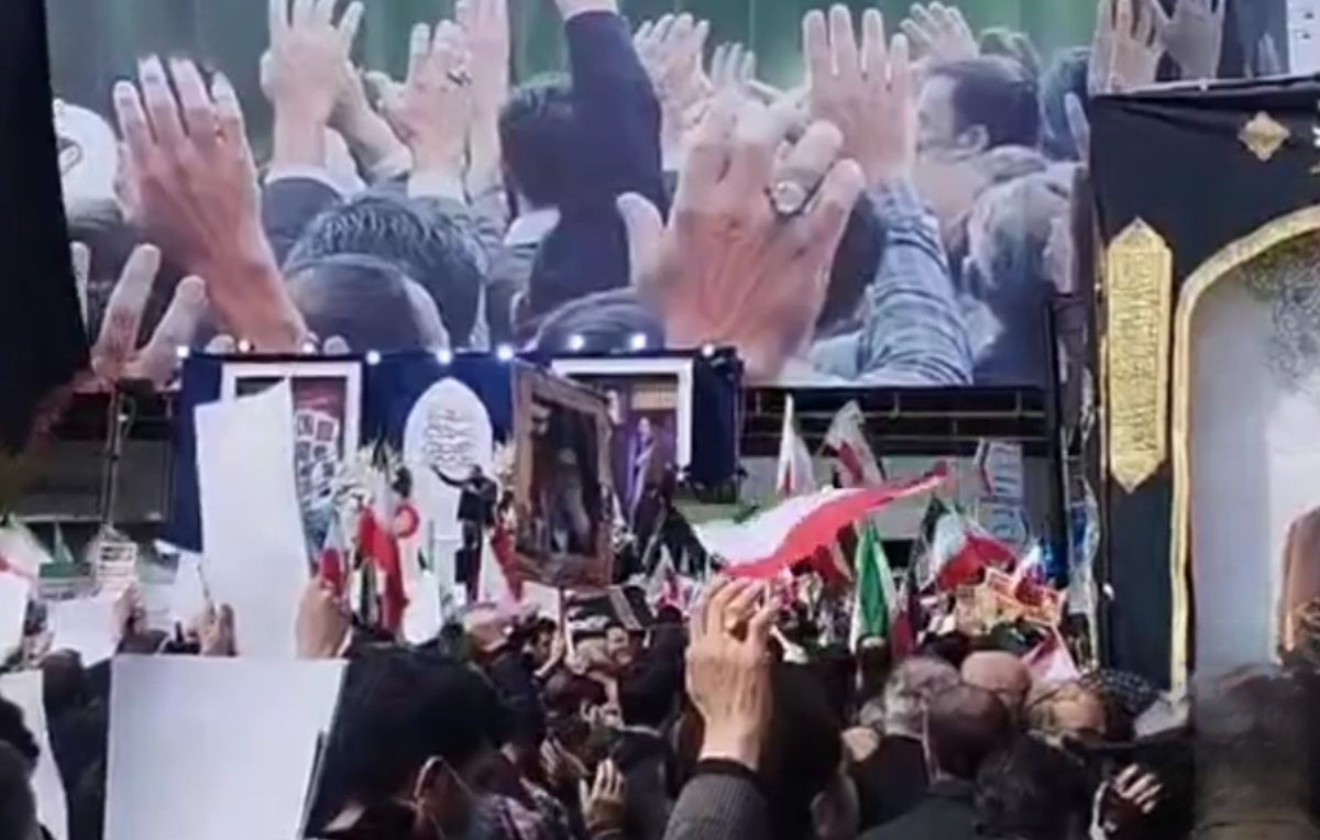 شعار‌های مردم در تشییع شهدای جنگ رمضان