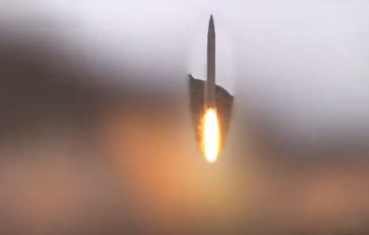 روابط عمومی سپاه پاسداران اعلام کرد که موج سی و نهم عملیات وعده صادق با یاد و نام شهدای اقتدار به‌ویژه سپهبد شهید امیر موسوی، فرمانده شهید ستاد کل نیرو‌های مسلح با رمز مبارک یا امیرالمومنین‌ع علیه اهداف آمریکا در منطقه اجرا شد