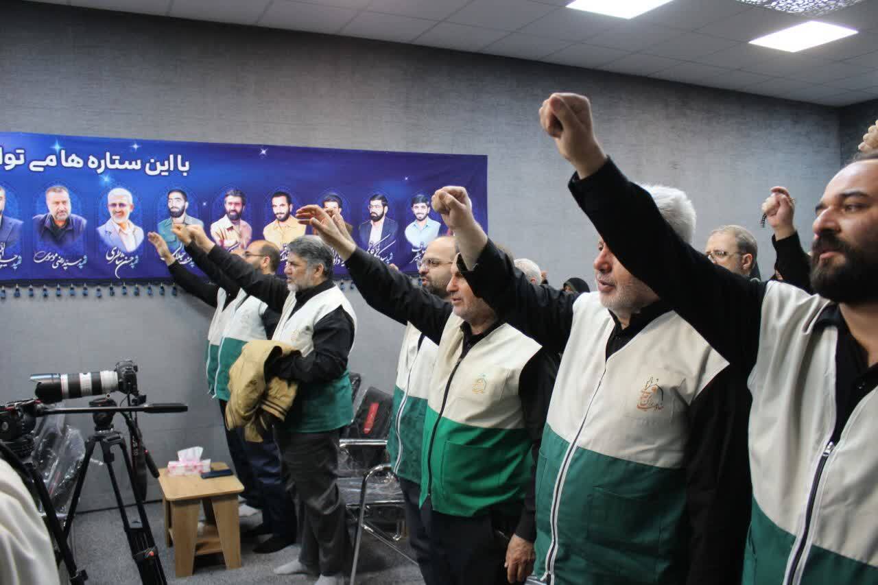 بیعت خادمیاران و یاوران رضوی استان سمنان با ولی امر مسلمین به روایت تصاویر