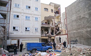 حمله پهپادی اسرائیل به وانت میوه‌فروشی در فردیس / یک شهید و چند مجروح