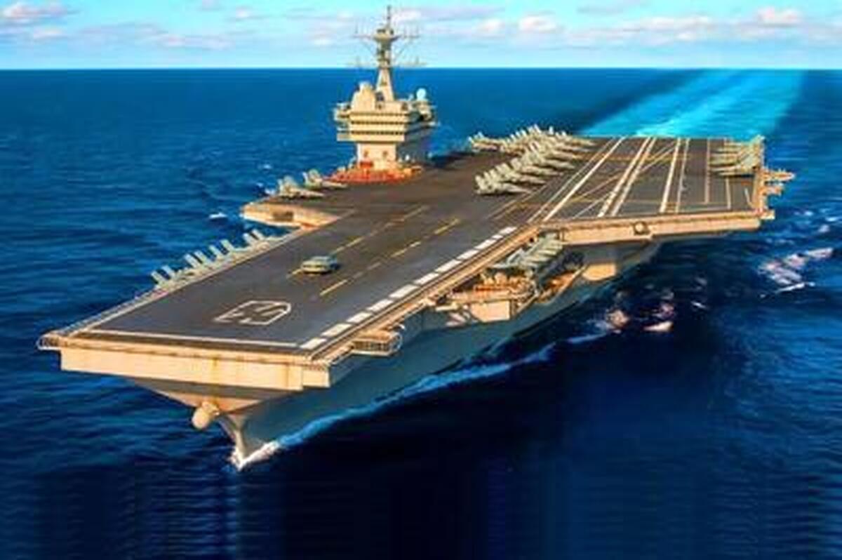 ناو جرالد فورد آتش گرفت اما نه به خاطر جنگ