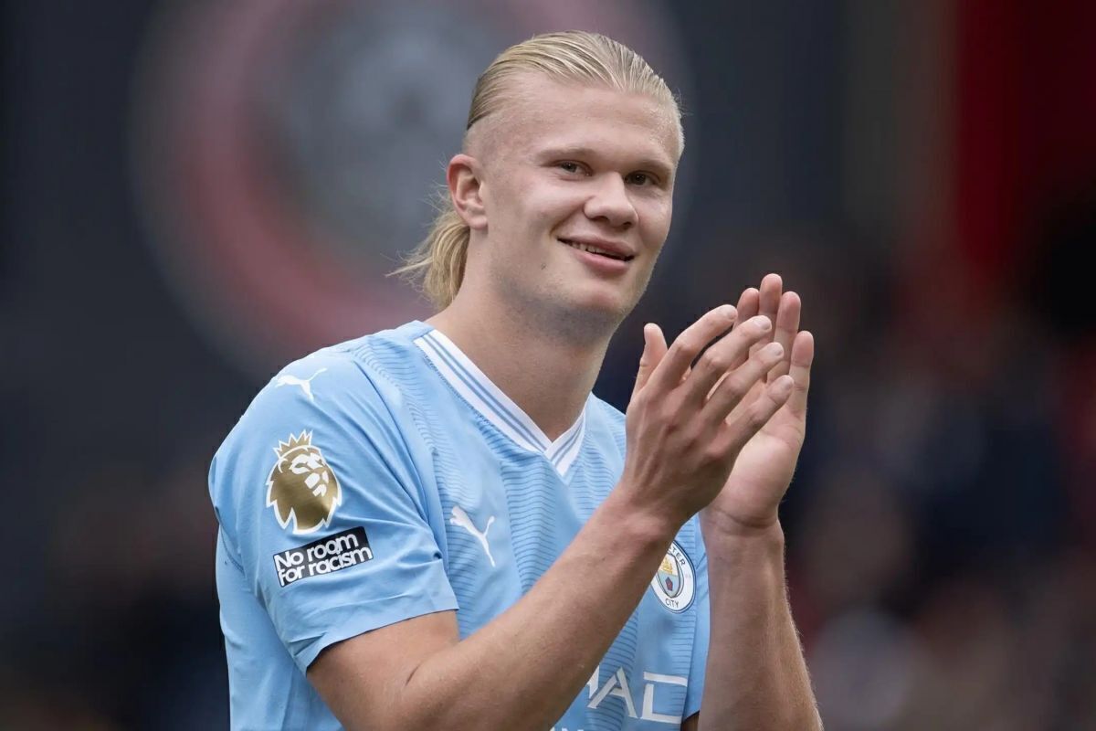 ایجنت ستاره من سیتی:هالند و بارسلونا اصلا مذاکره نکردند!