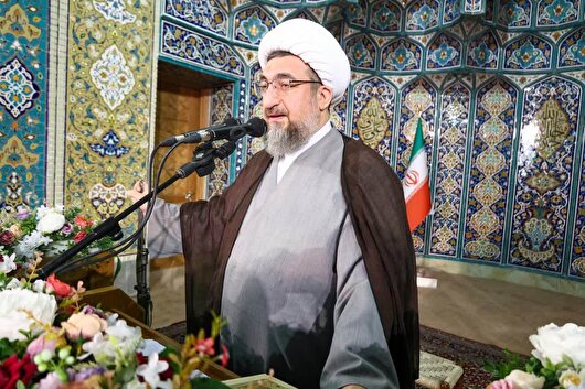 نماینده ولی فقیه در آذربایجان‌شرقی: مردم تبریز همواره در بزنگاه‌های مهم انقلاب و کشور پیشگام بوده‌اند