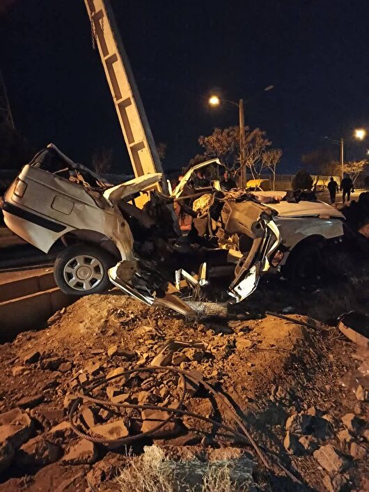 حادثه دلخراش در بلوار جوان سمنان / ۳ دختر جوان جان باختند