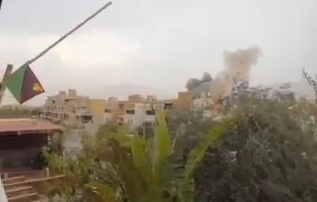 لحظه اصابت موشک ایرانی در ایلات