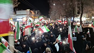 شکوه حضور مردم شهرکرد در خیابان/ دعا برای پیروزی حق و نابودی باطل