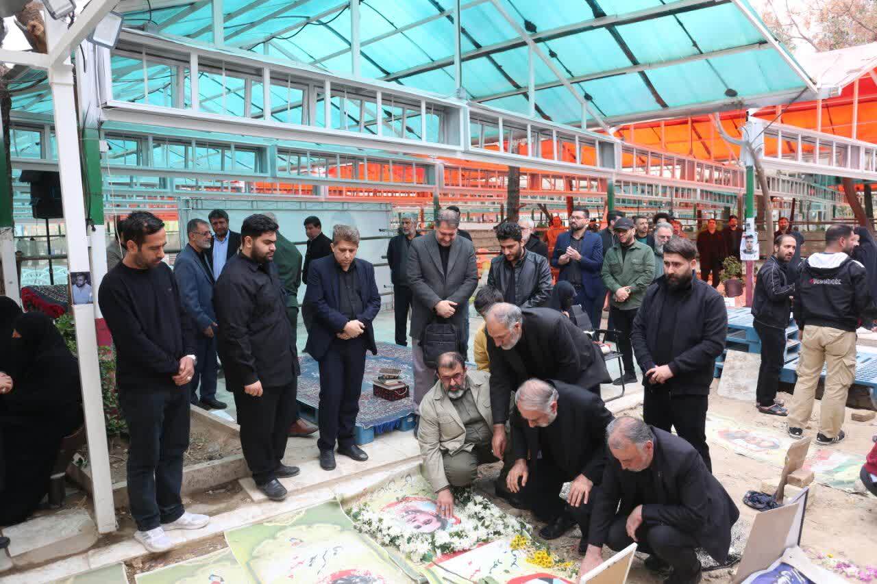 گرامیداشت یاد خبرنگار شهید &laquo;مسعود سلیمی&raquo; در جمع اصحاب رسانه قم/روانبخش: ممنوعیت انتشار تصاویر اصابت موشک&zwnj;های ایرانی نشانه ترس رژیم صهیونیستی است