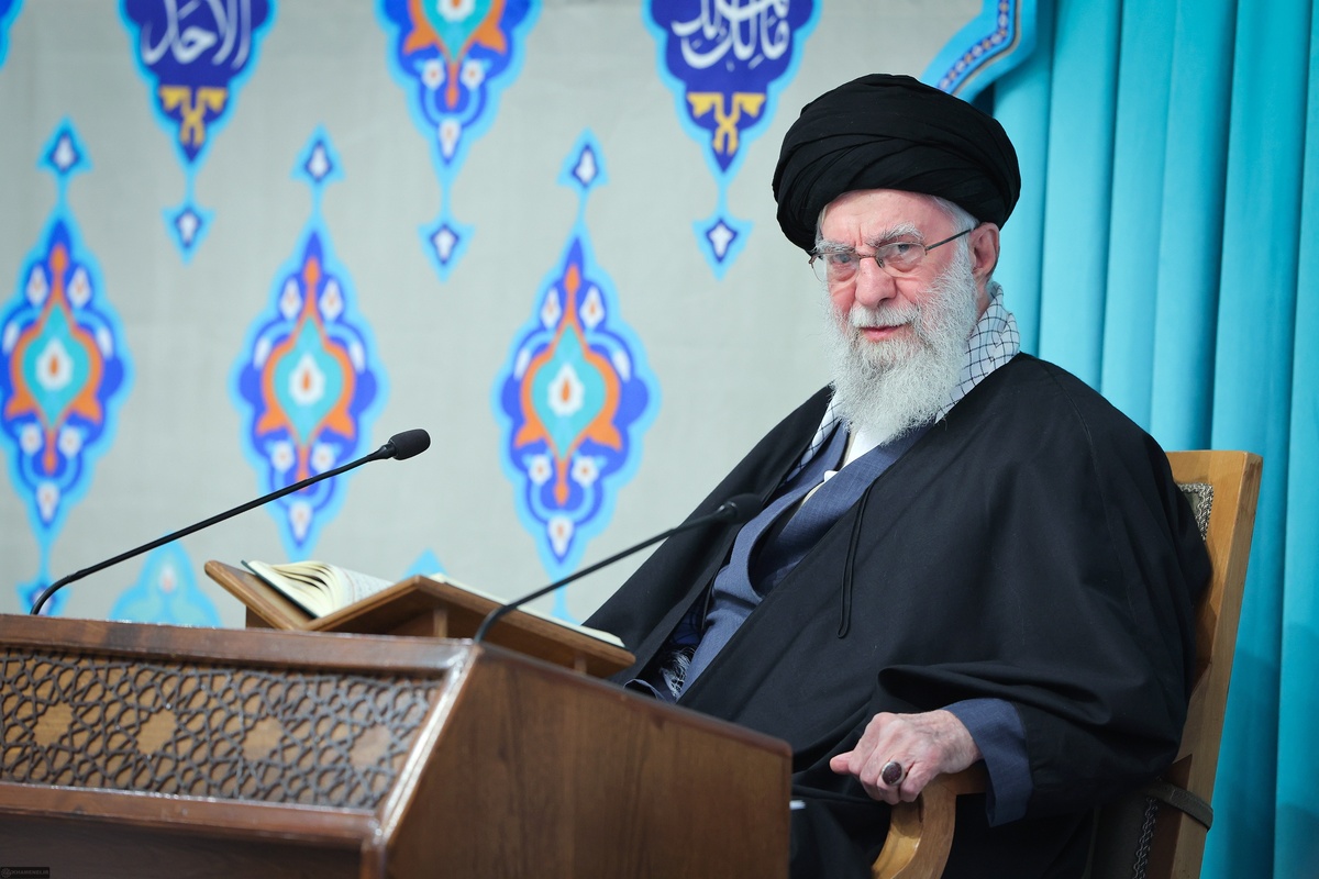 تصویر رهبر شهید انقلاب بر روی موشک&zwnj;های مقاومت عراق + فیلم