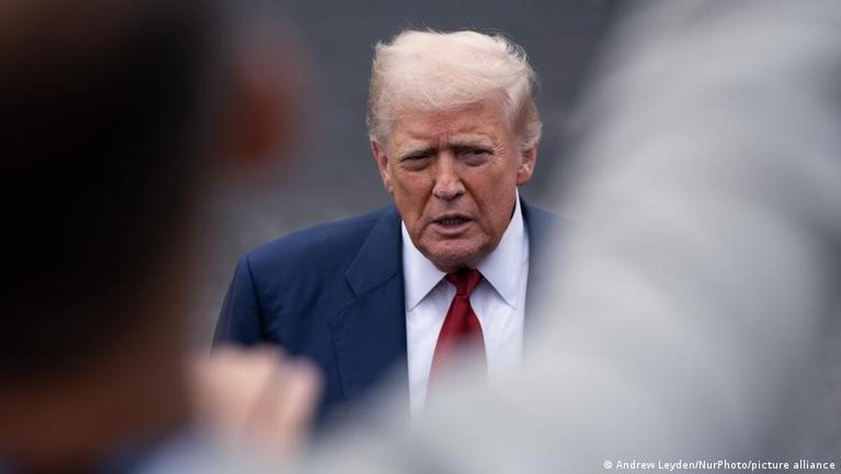 بی‌توجهی و طفره‌رفتن ترامپ از پاسخ به سؤال خبرنگار درباره کشته‌شدن ۶ سرباز آمریکایی + فیلم