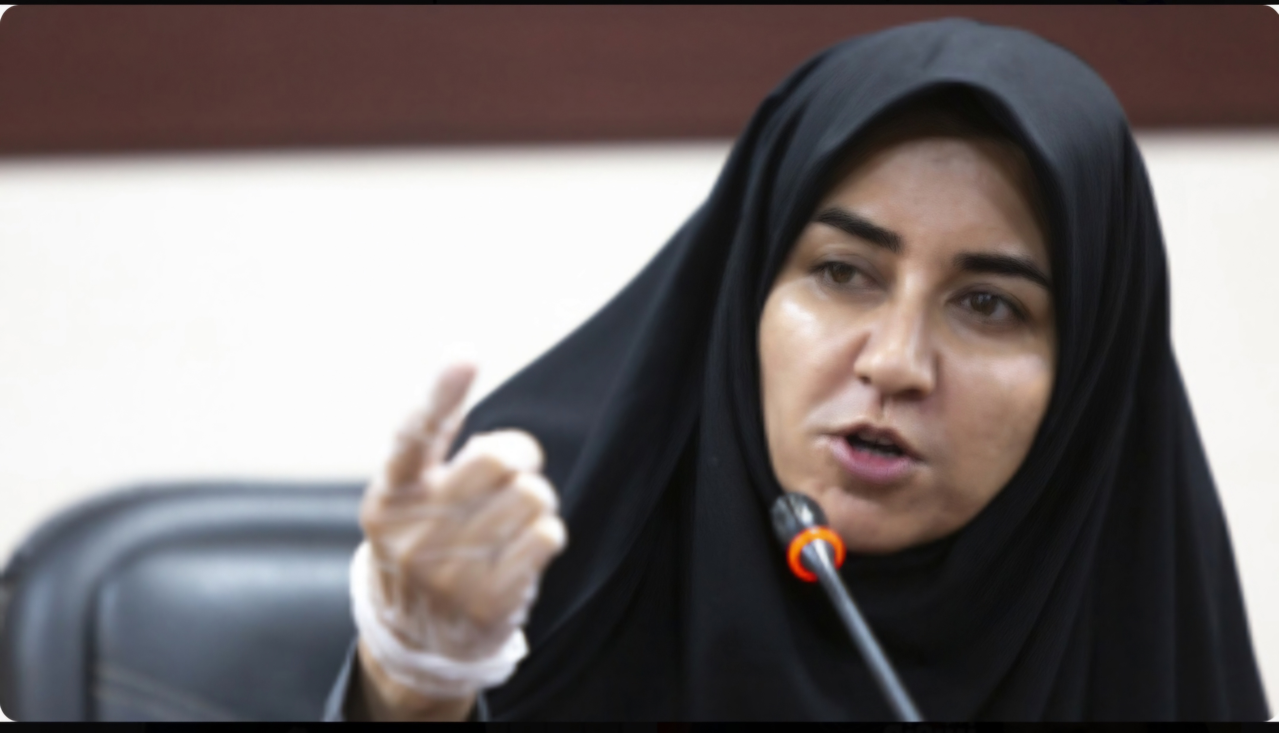 مردم مهمترین پدافند کشورمان هستند/مسئولیت ما  در قبال این ملت، بیش از هر زمان دیگری سنگین تر است