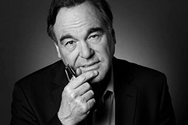 انتقاد تند الیور استون از آغاز جنگ در ایران