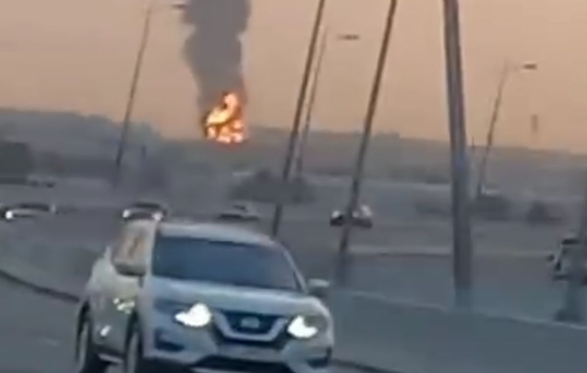 آتش&zwnj;سوزی در مخزن سوخت فرودگاه دبی پس از حمله پهپادی