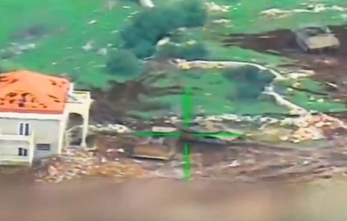 حزب&zwnj;الله تصاویری از لحظه انهدام مرکاوای اسرائیلی در اطراف منطقه مرکبا منتشر کرد