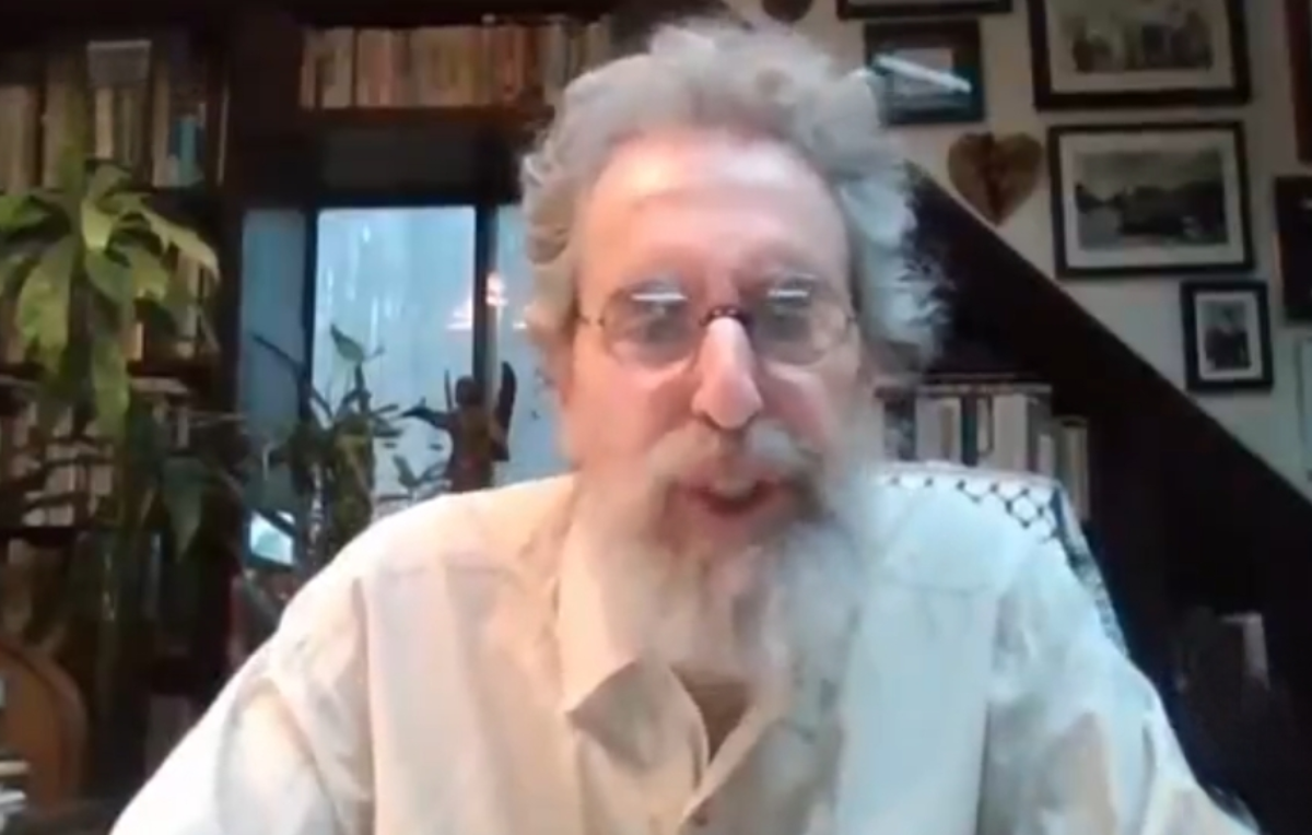 وقتی با ترامپ دست میدهید باید انگشت‌های خود را بشمارید