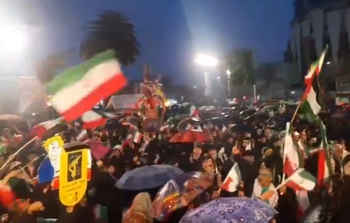 گرگانی با حضور طوفانی زیرباران توطئه&zwnj;ها را خنثی کردند