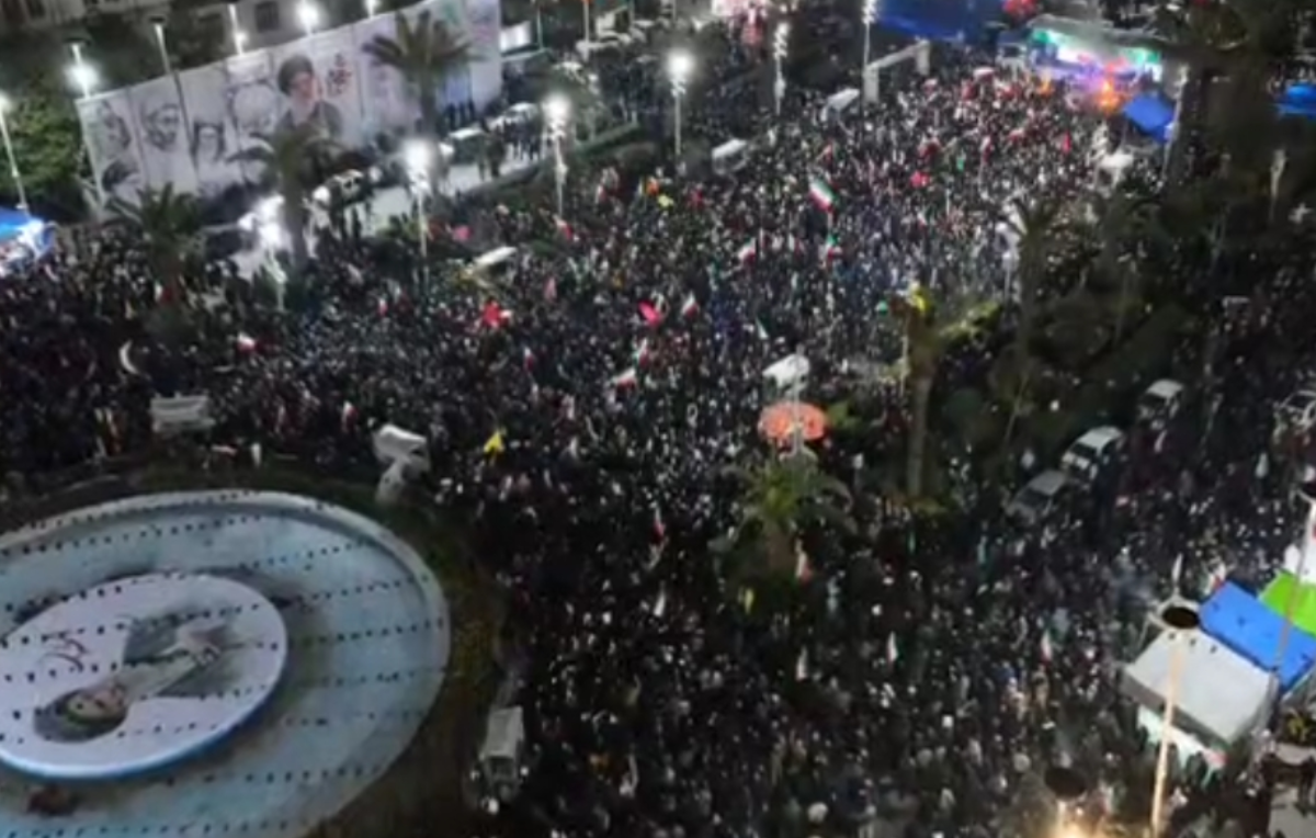 چهارشنبه سوزی دشمن در رشت