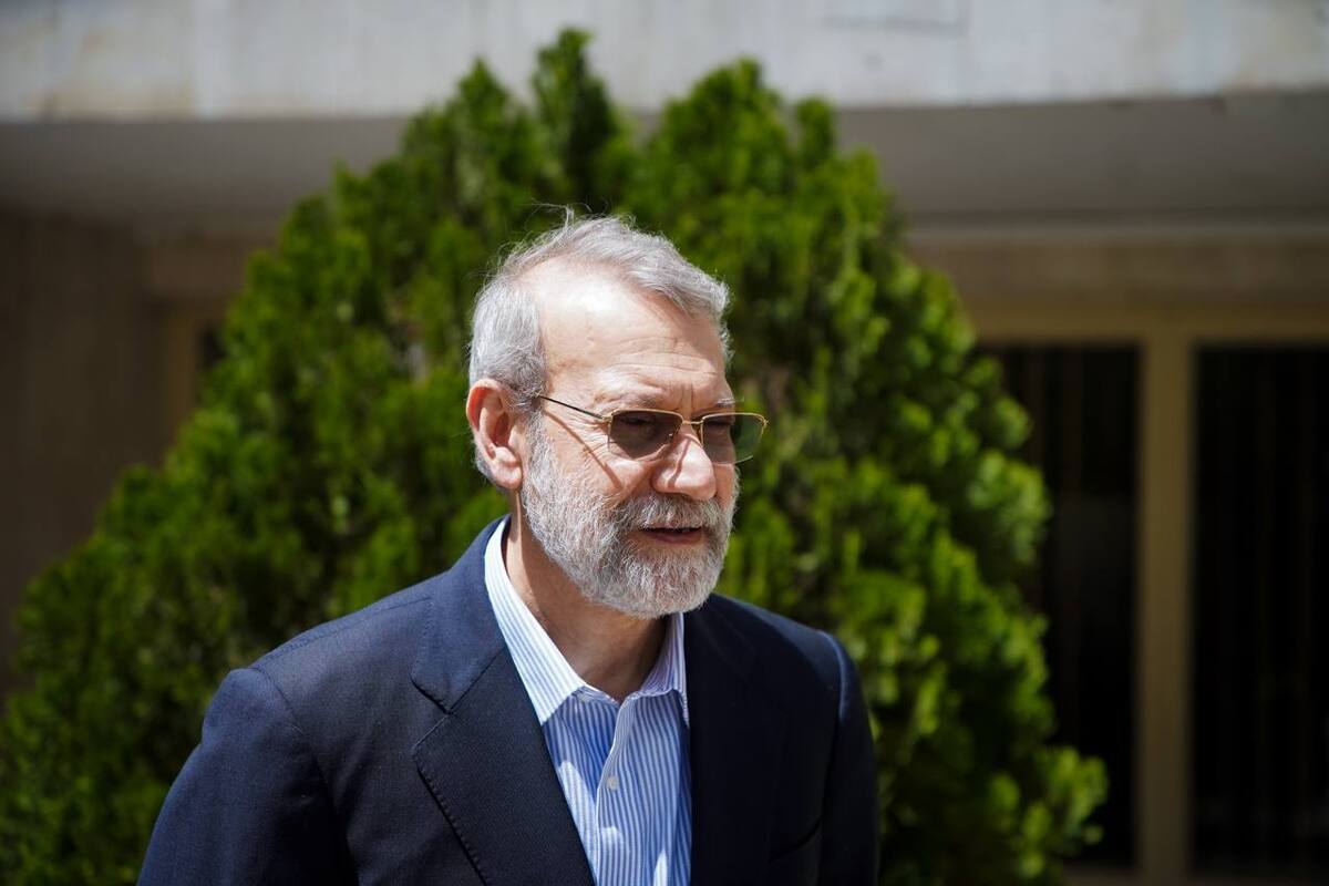 مراسم تشییع پیکر شهید علی لاریجانی و شهید غلامرضا سلیمانی همزمان با تشییع پیکر شهدای ناوشکن دنا برگزار می‌شود