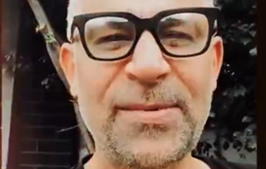 آن ایرانی که خارج از ایران میگفت ترامپ حمله کن بذار یکم نفت گرون‌تر بشه؛ همین خارجی‌های اصیل حسابتو میرسن ابله