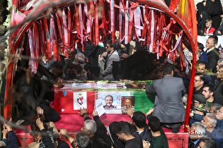 تشییع و خاکسپاری سردار غلامرضا سلیمانی رئیس سازمان بسیج در فارسان