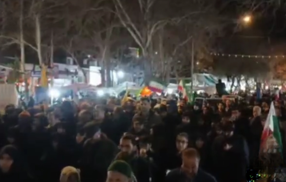 جوشش جمعیت از دل خیابان‌های بجنورد در شب نوزدهم حماسه مردمی