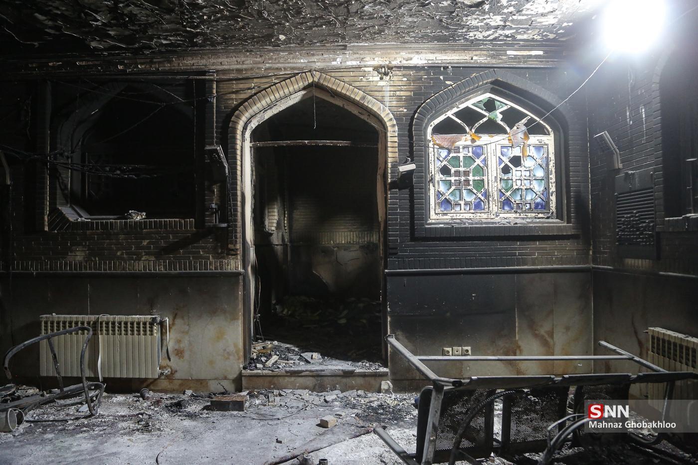 از مسجدسوزی تا اخلاقفروشی؛ این حرفها به خاندان پهلوی نمیآید! از مسجدسوزی تا اخلاقفروشی؛ این حرفها به خاندان پهلوی نمیآید!