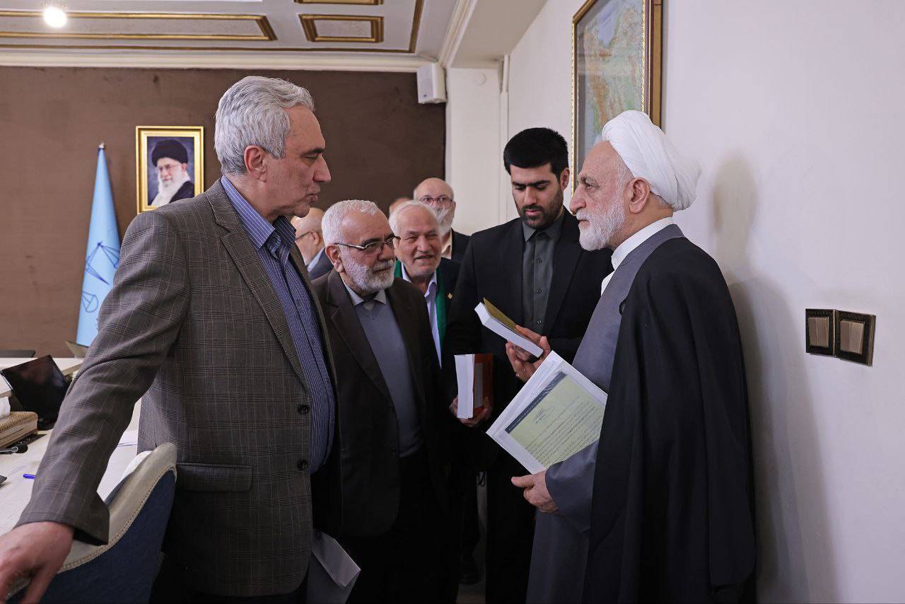 حجت&zwnj;الاسلام والمسلمین محسنی اژه&zwnj;ای در جمع اعضای ستاد مردمی دیه کشور