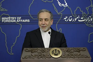 عراقچی: توافق برد-برد با آمریکا در دسترس است؛ تقویت نظامی راه‌حل نیست + فیلم