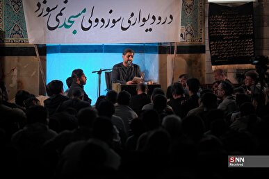 شب سوم مراسم مناجات خوانی بنی‌فاطمه با یاد شهید رئیسی / «مسجد به مسجد» با استقبال دهه هشتادی ها به شب چهارم رسید + فیلم و عکس