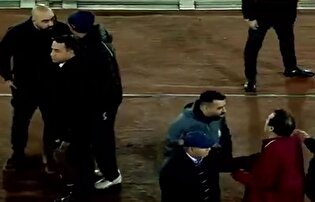 جنجال در بازی ملوان و تراکتور