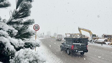 ۱۵ استان زیر بارش برف و باران/ ترافیک نیمه‌سنگین در محور‌های منتهی به تهران