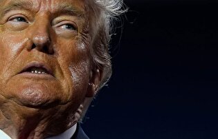 پس از بار‌ها اعلام حرمت ساخت بمب هسته‌ای توسط مقام معظم رهبری ترامپ مدعی شد ایران در مذاکرات از کلمه عدم ساخت بمب هسته‌ای استفاده نمیکند!