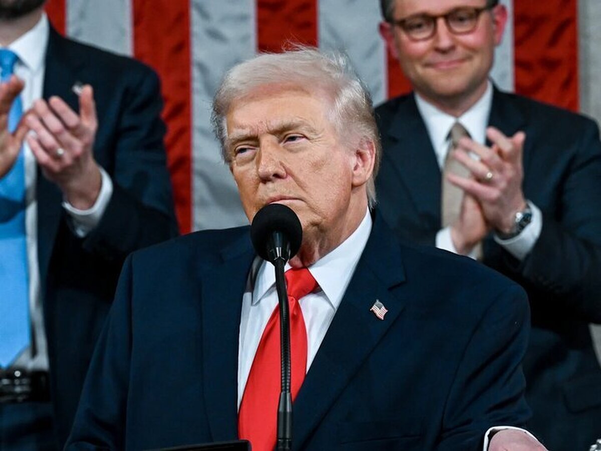 انتقاد تندو تیز رویترز از سخنرانی مبالغه آمیز ترامپ / مردم از عملکردت راضی نیستند