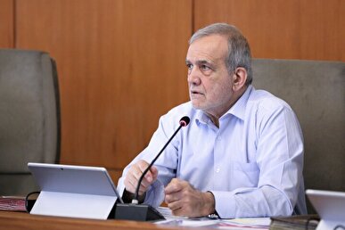 پزشکیان: سرنوشت دانشگاه‌ها و دانشجویان نباید تحت تأثیر عده‌ای معدود قرار گیرد