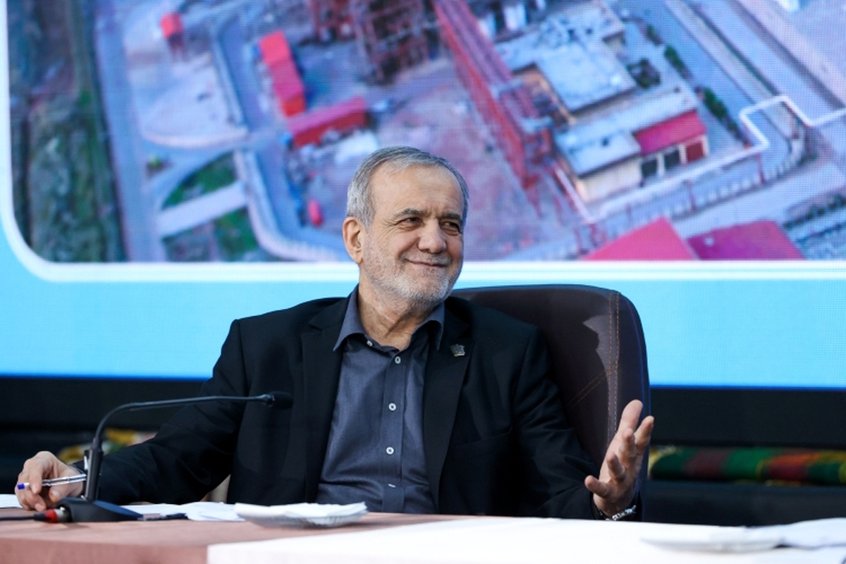 مشروح نشست رئیس جمهور با فعالان و سرمایه گذاران اقتصادی مازندران + فیلم