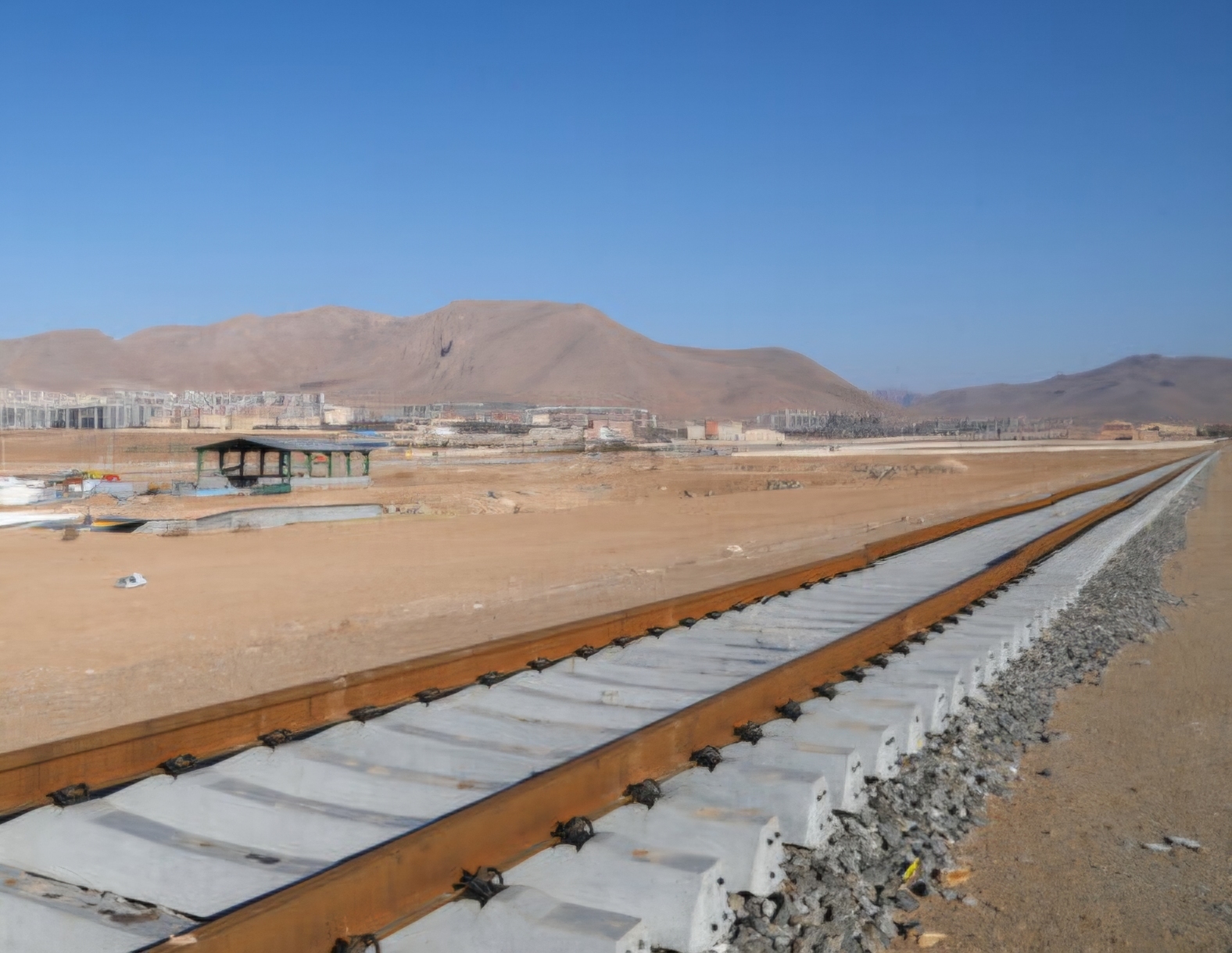 پروژه راهآهن شهرکرد در انتظار بودجه / وعدههایی که اجرای آن به تابستان و زمستان ۱۴۰۵ حواله داده شد! + فیلم