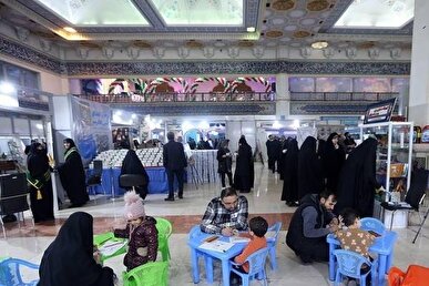 حضور ۱۰۲ ناشر با ۵۲۹۰ عنوان کتاب در سی و سومین نمایشگاه قرآن کریم
