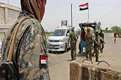 تظاهرات مزدوران امارات در یمن علیه مُهره‌های عربستان