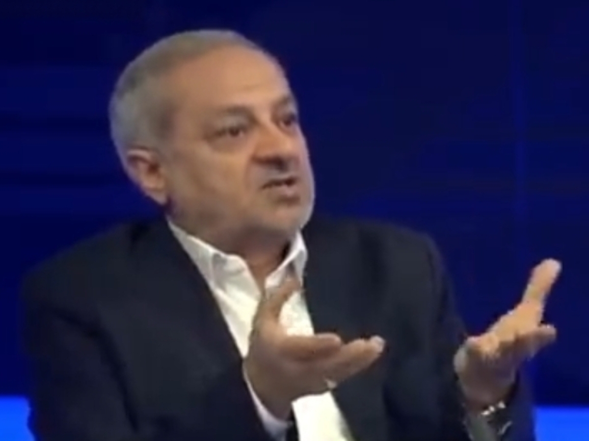 ۱۰۰ هزار معلم و ۲ میلیون دانش آموز را در حوزه هوش مصنوعی آموزش خواهیم داد