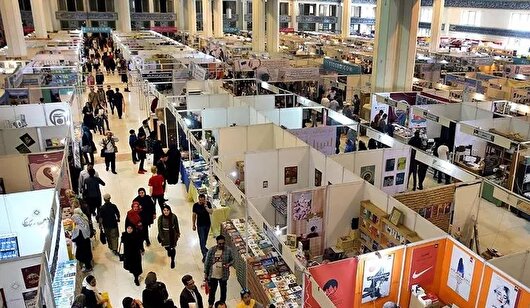 ۴ روز مانده به آغاز نمایشگاه کتاب تهران؛ از نقد به هویت بصری و پوستر تا کاهش متراژ غرفه‌ها