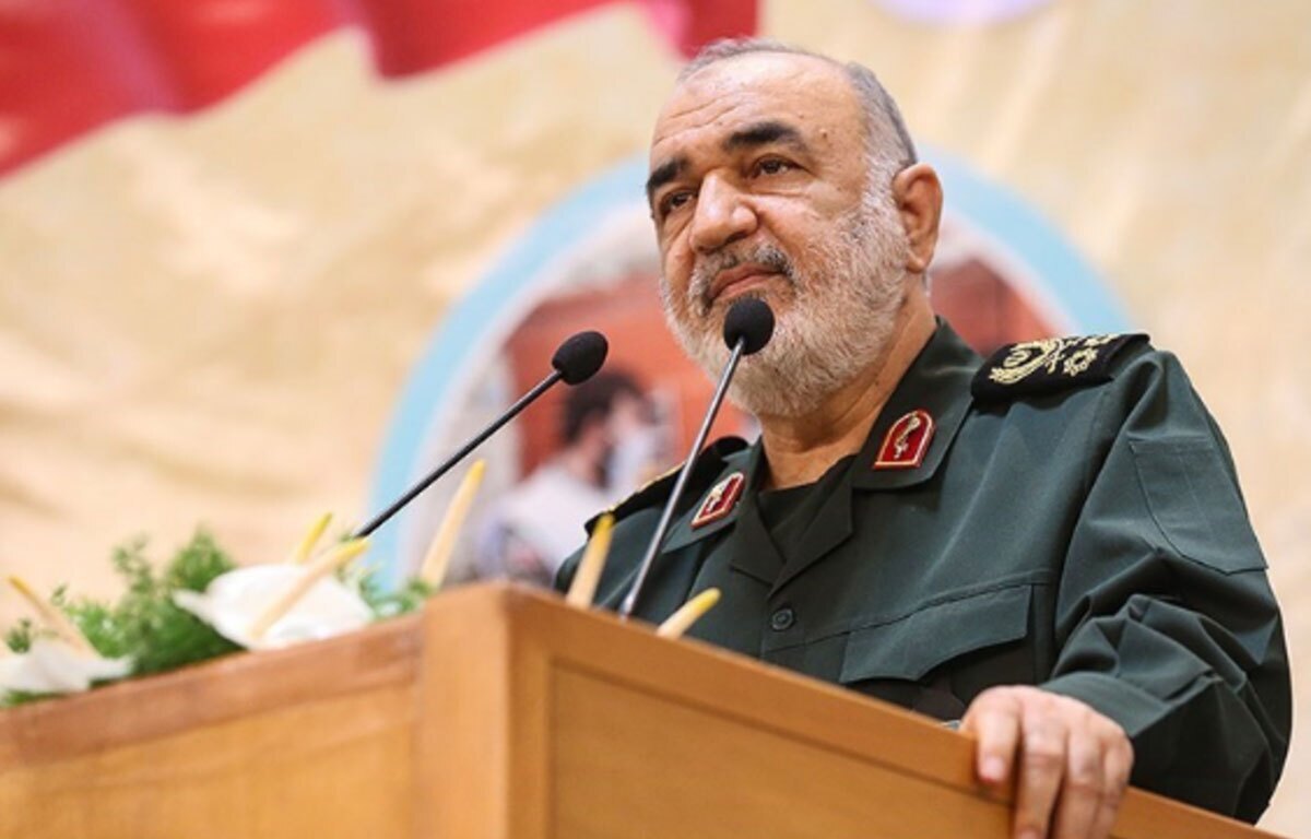 فیلم کامل سخنرانی سرلشکر سلامی فرمانده کل سپاه در مراسم بزرگداشت مقام معلم و هفته عقیدتی سیاسی
