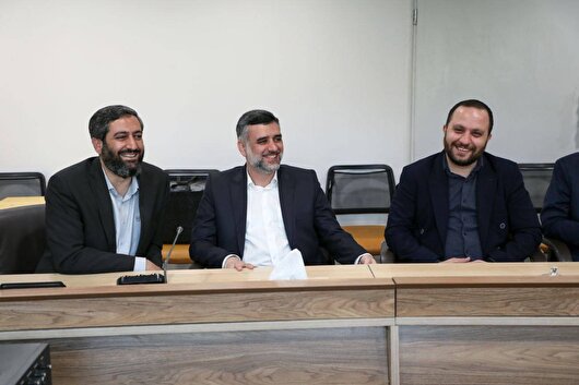 مراسم تودیع و معارفه مدیر باغ کتاب تهران برگزار شد