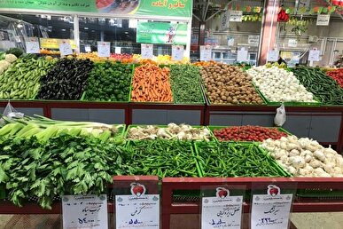 سبزیجات در میادین میوه و تره بار ۳۶ درصد ارزان‌تر از سطح شهر است