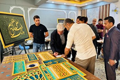 بغدادی‌ها هنر خوشنویسی ایرانی می‌آموزند