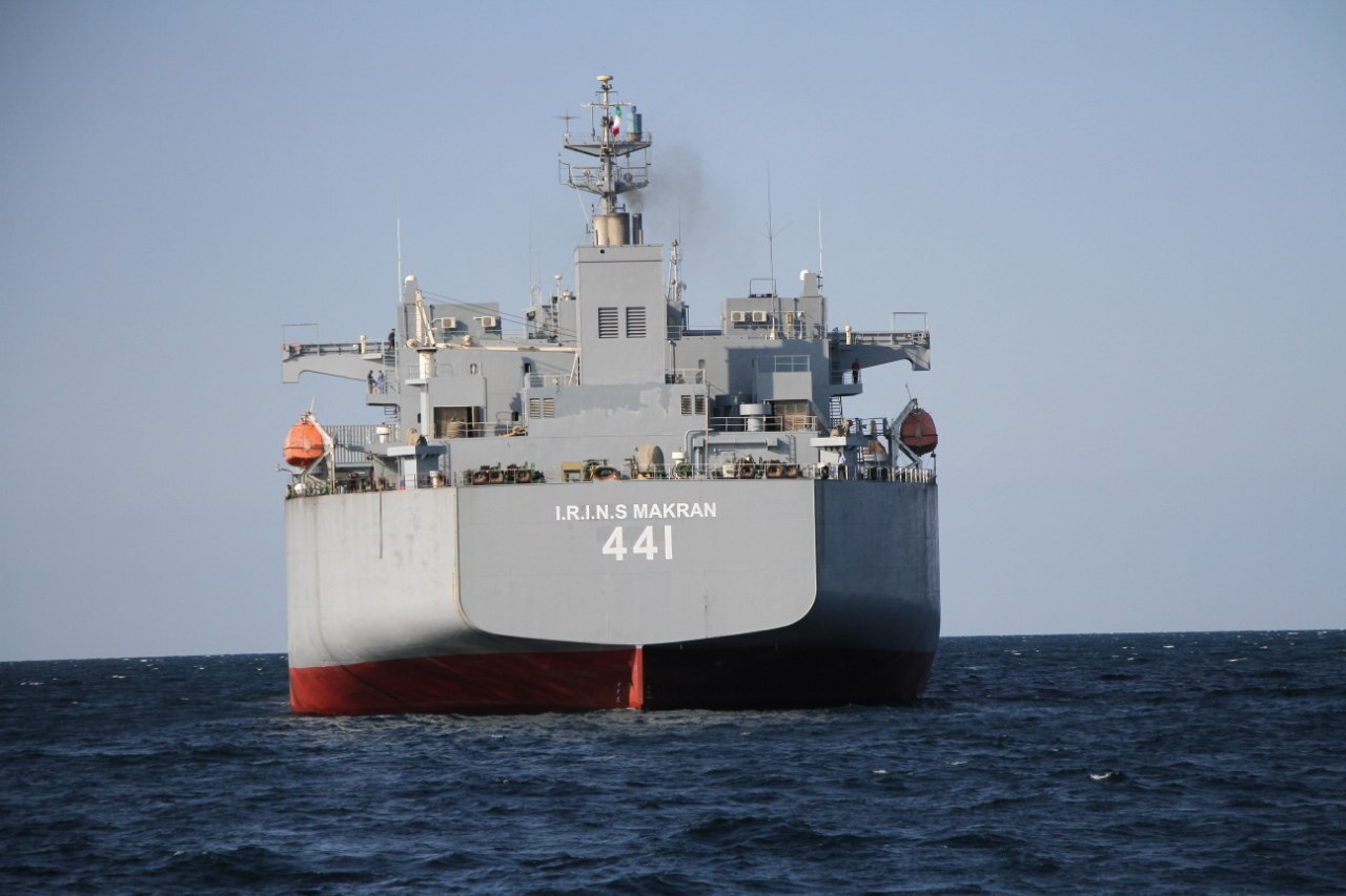 اختصاصی دانشجو، انتشار برای اولین بار/ لندینگ بالگرد نیروی دریایی هند بر روی عرشه پروازی ناوبندر ایرانی مکران