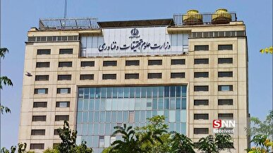 وزارت علوم یا مولع ترازو / نهاد علم نباید در خدمت اقلیت باشد