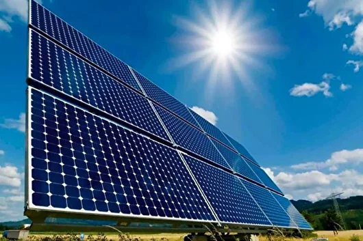 بزرگترین نیروگاه خورشیدی چهارمحال و بختیاری آغاز به کار کرد