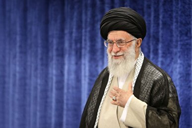 رهبر انقلاب: کار بزرگ دانشگاه آن است که با همکاری حوزه محتوای اندیشه دینی را در قالب‌های متناسب ارائه کند + فیلم