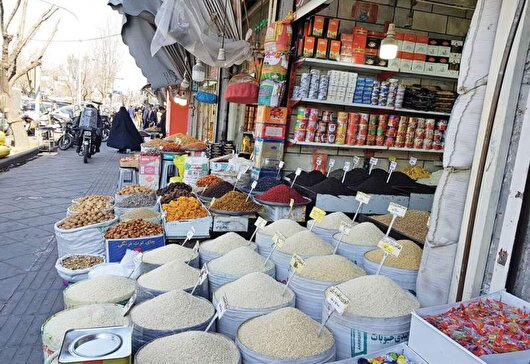 کمبود کالا در دهدشت وجود ندارد/بازار در ثبات کامل است